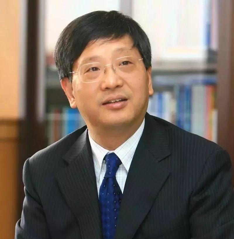 冯长根 