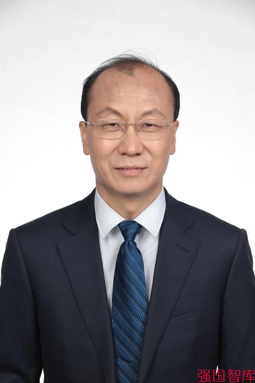 何宝宏