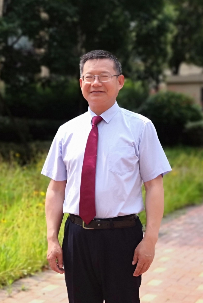 张友明