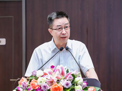梁春晓