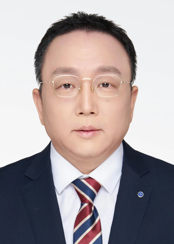 赵中伟